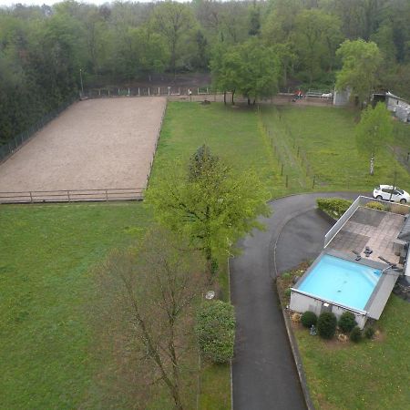 Repos Rouge-Plaisir Au Milieu Des Chevaux Apartamento Kembs Exterior foto